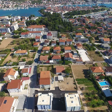 Adrian * Trogir
