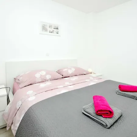 Apartmán Adrian *